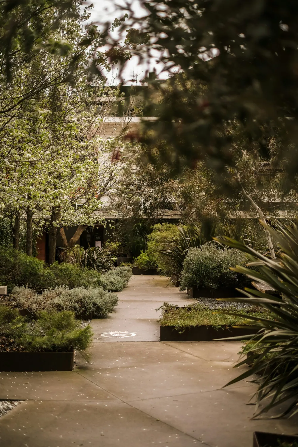 Gallery image 1 tall